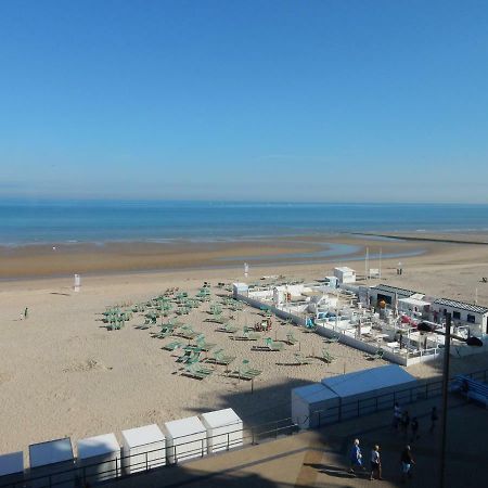 Toplocatie Middelkerke Frontal Sea View Екстериор снимка