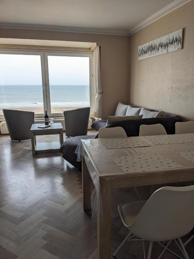 Toplocatie Middelkerke Frontal Sea View Екстериор снимка
